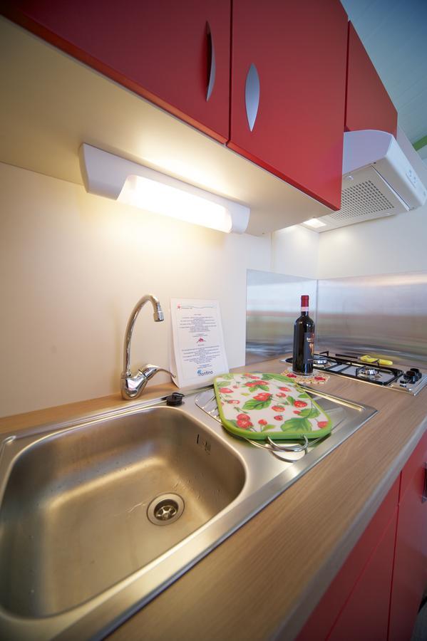 Villaggio Turistico Camping Il Fontino スカルリーノ エクステリア 写真