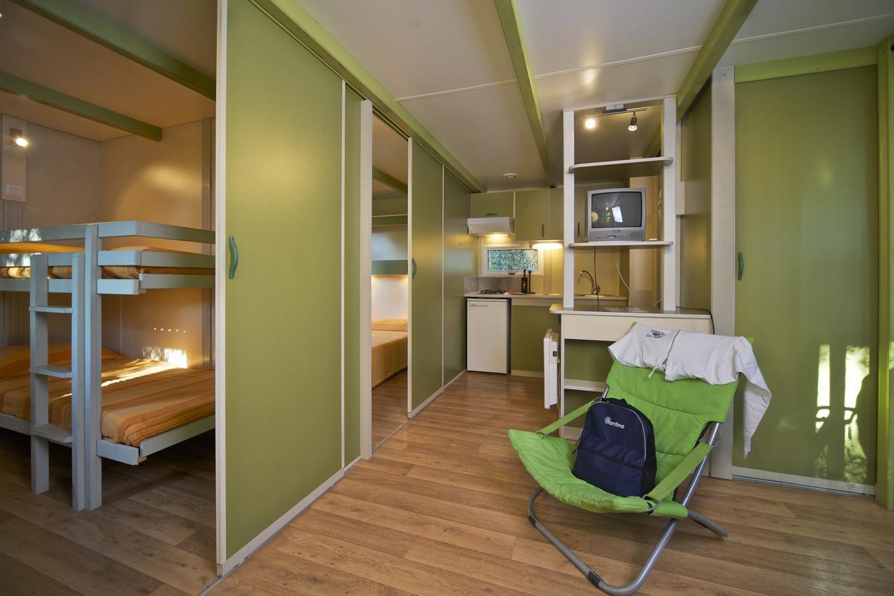 Villaggio Turistico Camping Il Fontino スカルリーノ エクステリア 写真
